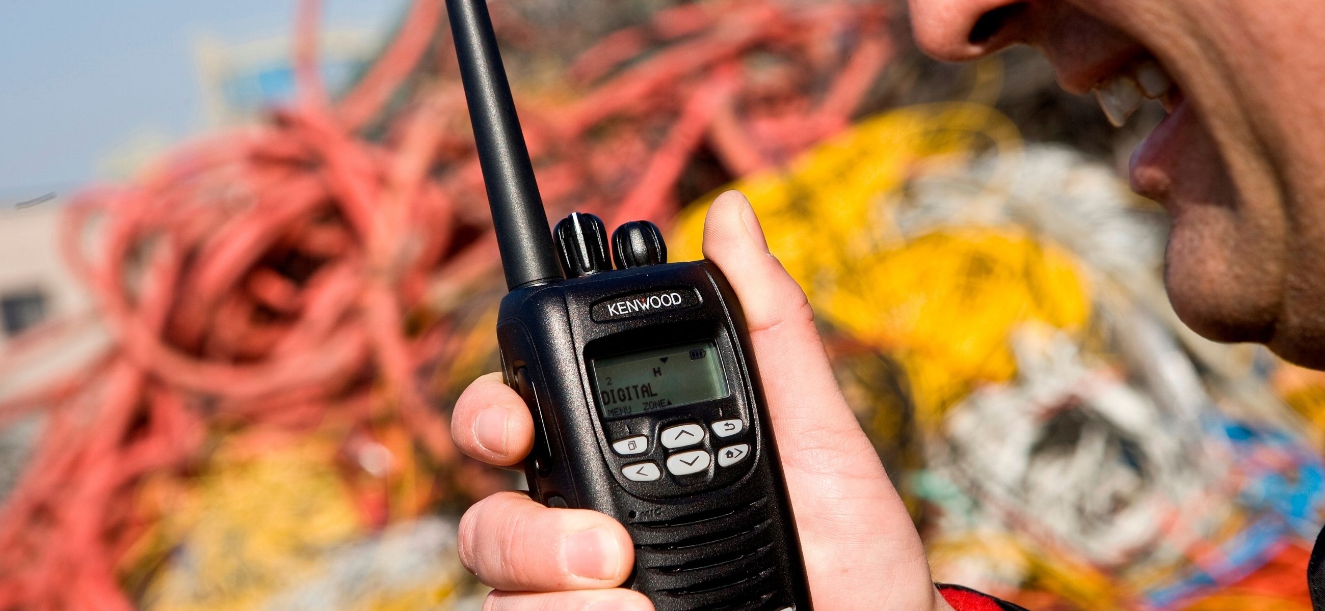 Banner radio communication 