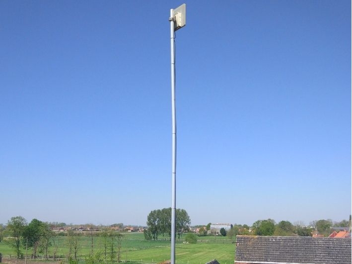 Radio link connects 2 schools 