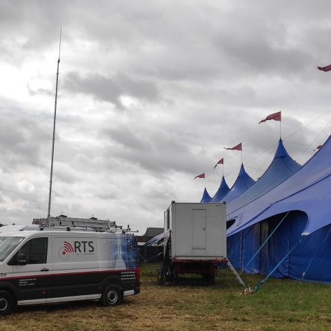 Een straalverbinding op een evenement 
