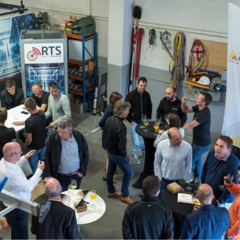 Klanten en RTS team op product update 