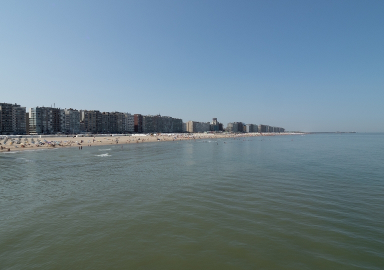 Camera op strand Blankenberge